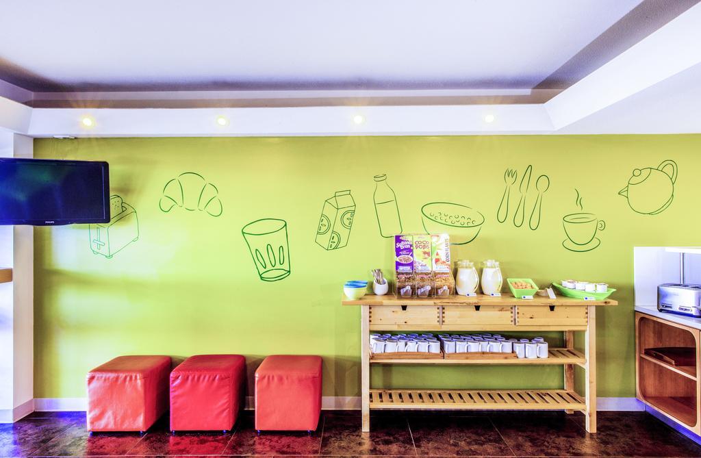 Ibis Budget - 3*